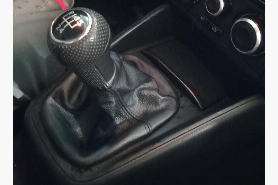 Volkswagen Golf 4 1997-2006 Schaltsack Leder Foto 3