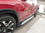 Honda ZR-V 2022- Trittbretter Shining (2 Stk., Aluminium) Foto 1