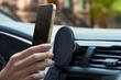 So wählen Sie einen Telefonhalter aus: ein Leitfaden für Autobesitzer Foto 1