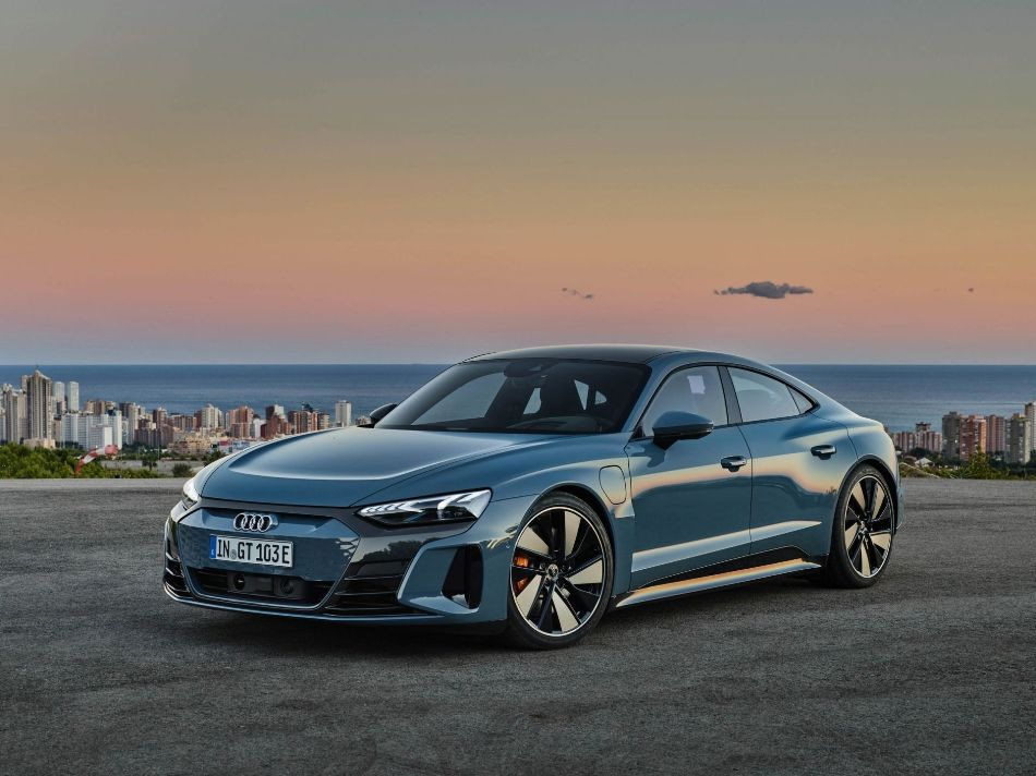 Testbericht zur elektrischen Sportlimousine Audi e-tron GT quattro