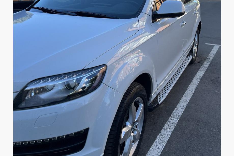 Audi Q7 2005-2015 Trittbretter Shining V1 (2 Stk., Aluminium) Image