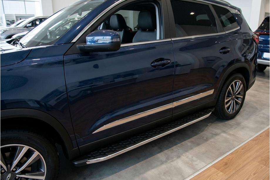 Chery Tiggo 8 2017- Seitenschweller BlackLine (2 Stk., Aluminium) Image