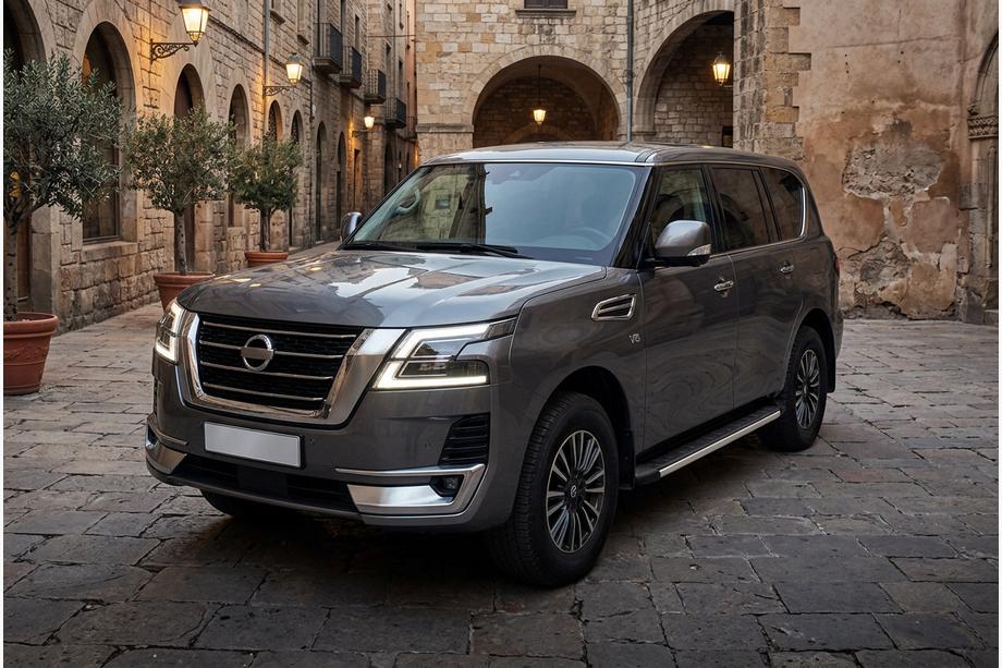Nissan Armada 2016-2024 Seitenschweller Fullmond (2 Stk., Aluminium) Image