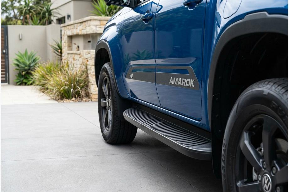 Volkswagen Amarok 2022- Seitenschweller Tayga Black (2 Stk., Aluminium) Image