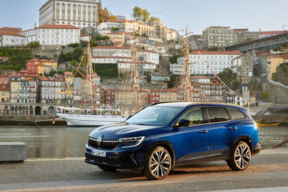 Renault Espace der sechsten Generation: ein Testbericht zum Minivan