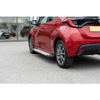 Trittbretter Allmond Grey (2 Stk., Aluminium) Toyota Yaris/Yaris Cross (XP210) 2020- Foto 1
