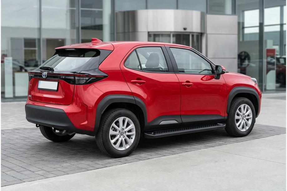 Toyota Yaris/Yaris Cross (XP210) 2020- Trittbretter Allmond Black (2 Stk., Aluminium) Foto 1