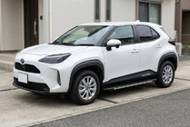 Toyota Yaris/Yaris Cross (XP210) 2020- Seitenschweller Bosphore Grey (2 Stk., Aluminium) Foto 1