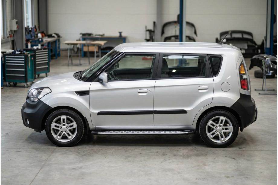 Kia Soul I 2008-2013 Trittbretter Shining V1 (2 Stk., Aluminium) Image