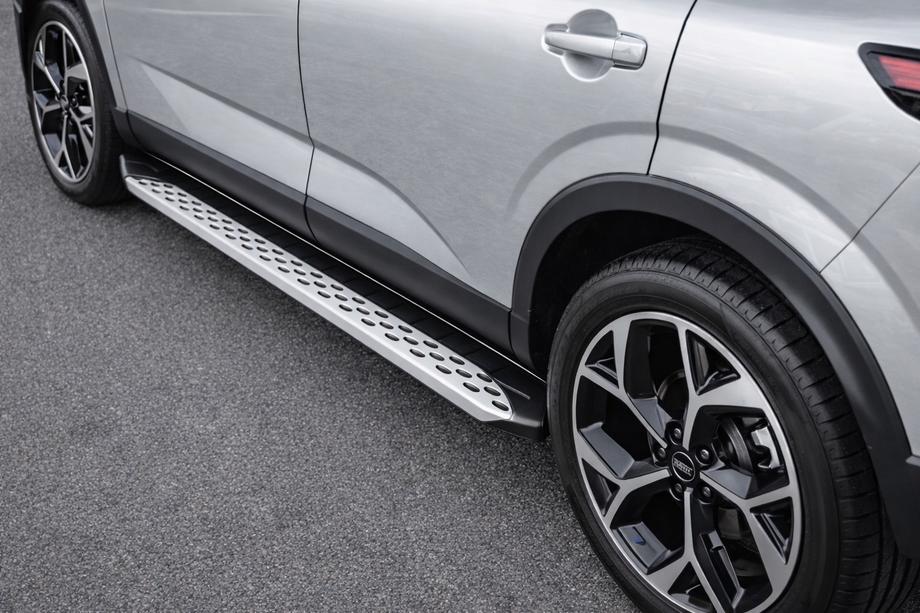 Nissan Qashqai 2021- Trittbretter Shining V1 (2 Stk., Aluminium) Image