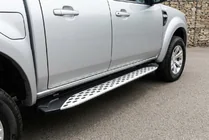 Ford Ranger 2007-2011 Trittbretter Shining V1 (2 Stk., Aluminium) Foto 1