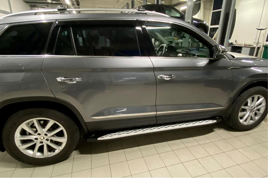 Skoda Kodiaq 2016-2023 Trittbretter Shining V1 (2 Stk., Aluminium) Foto 4
