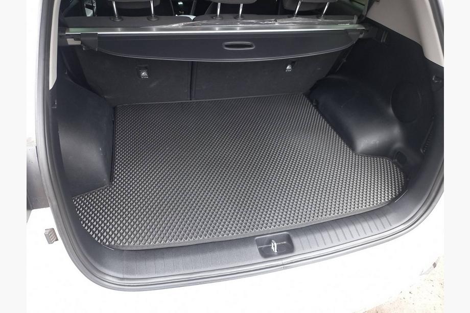Kia Sportage 2021- Kofferraummatte EVA V-1 (schwarz) Image