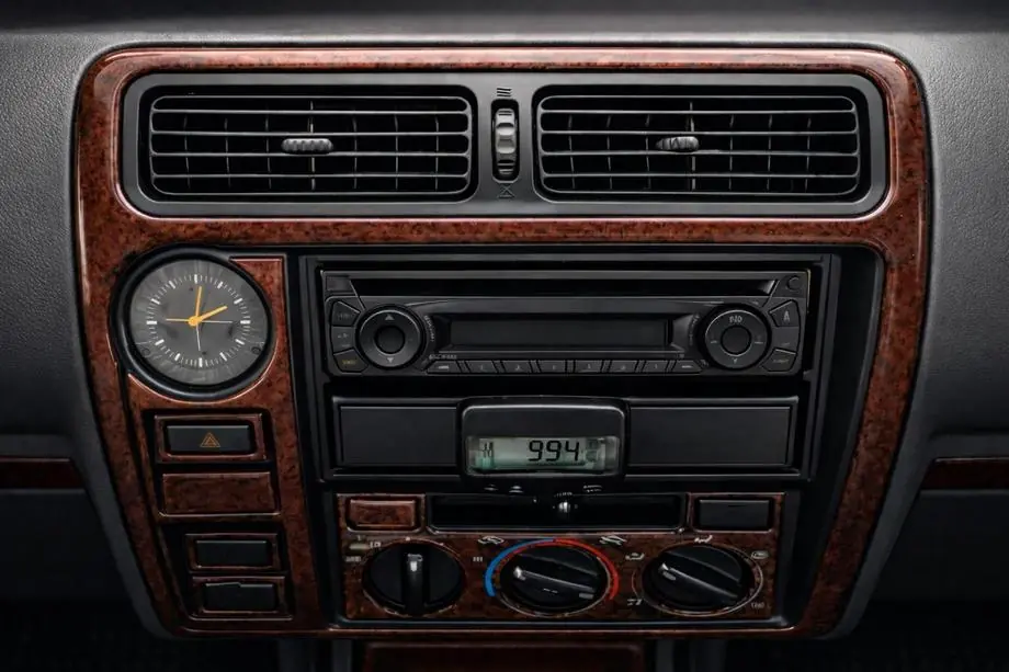 Toyota Land Cruiser 90 Prado 1996-2002 Armaturenbrett Abdeckung V2 Image
