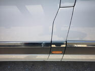 Mercedes Sprinter W907/W910 2018- Edelstahl Türleisten (10 Stk, ExtraLang) Foto 2
