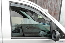Mercedes Vito W639 2004-2014 Einschub-Windabweiser Niken Luxury (2 Stk) Foto 7