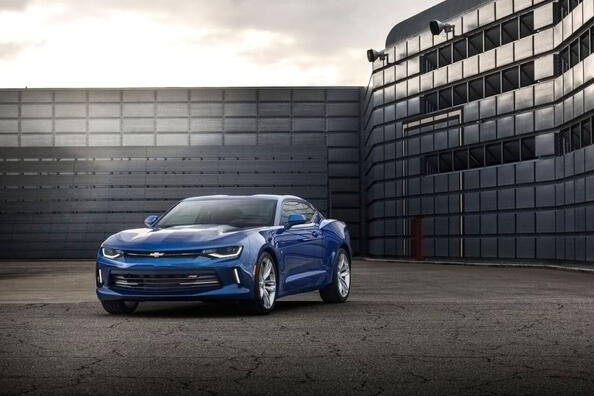 Chevrolet Camaro der sechsten Generation: eine Überprüfung des Autos