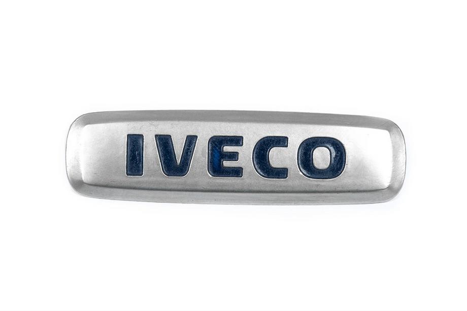 Iveco Aluminium Emblem für Fußmatten (1 Stk) Image