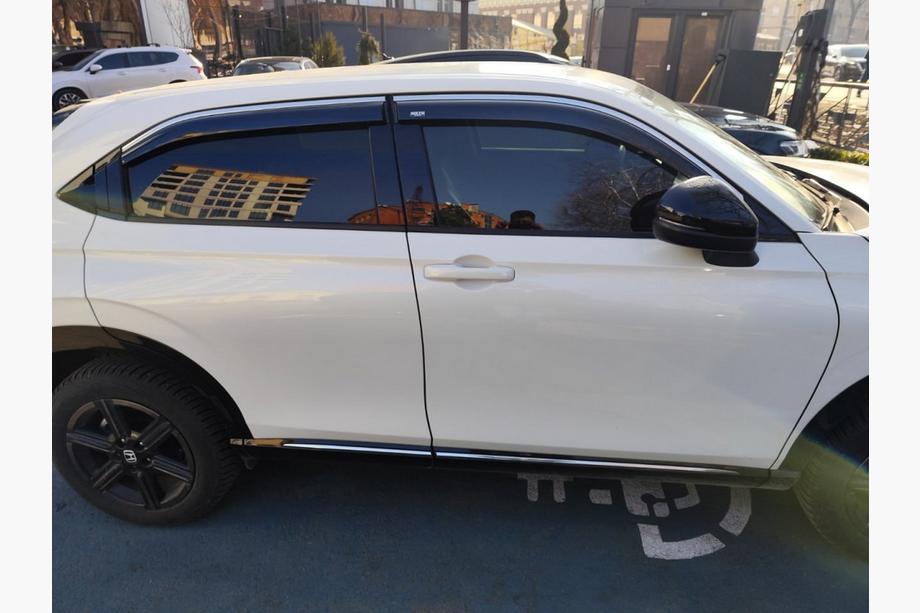 Honda eNS1 2022- Windabweiser mit Chromleiste (4 Stk, Niken) Image