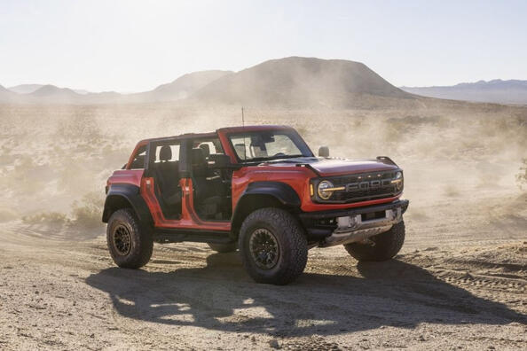Testbericht zum Ford Bronco Raptor: Der König des Geländewagens