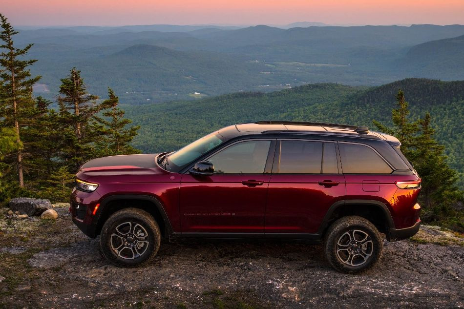 Jeep Grand Cherokee: ein Testbericht über das Oberklasse-SUV