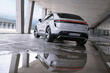 Rückblick auf die zweite Generation des Porsche Macan Electric Crossover 2024 Foto 4