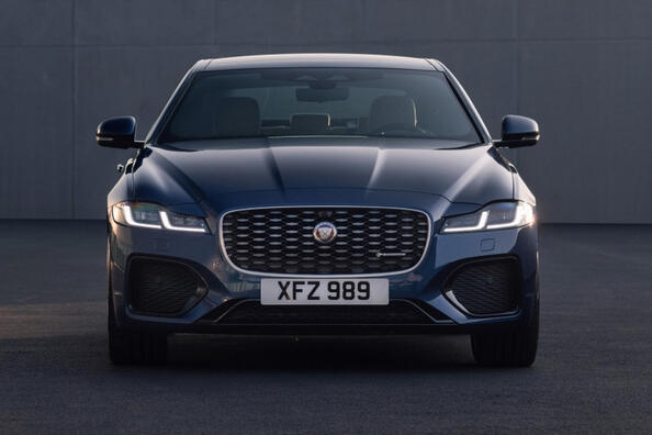 Premium-Limousine Jaguar XF: Luxus im Detail