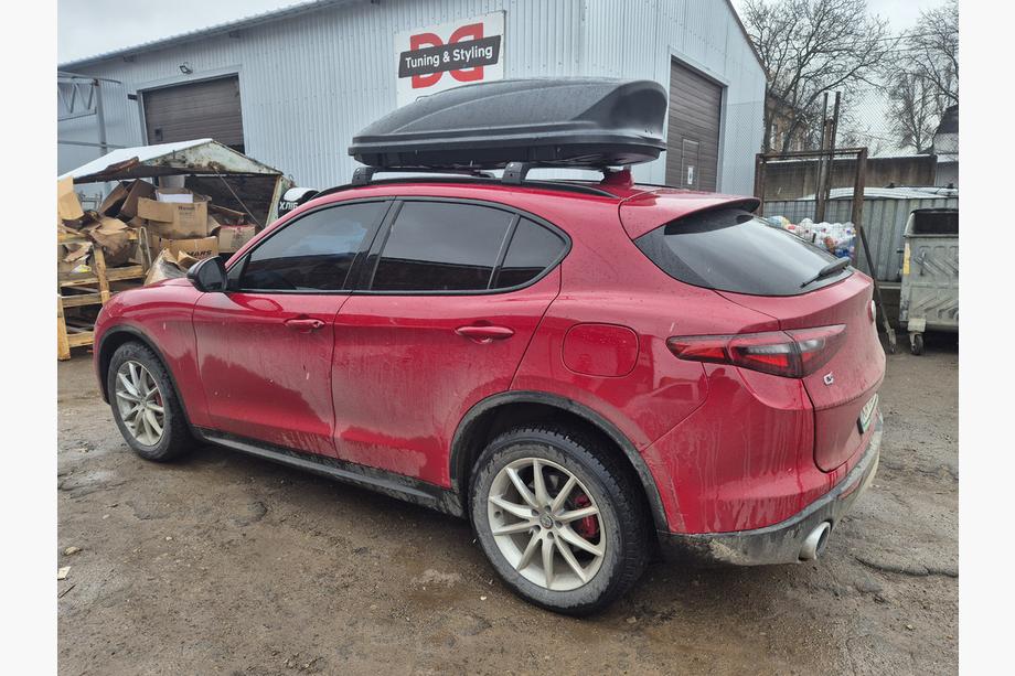 Dachbox Niken schwarz (450 L) Foto 3