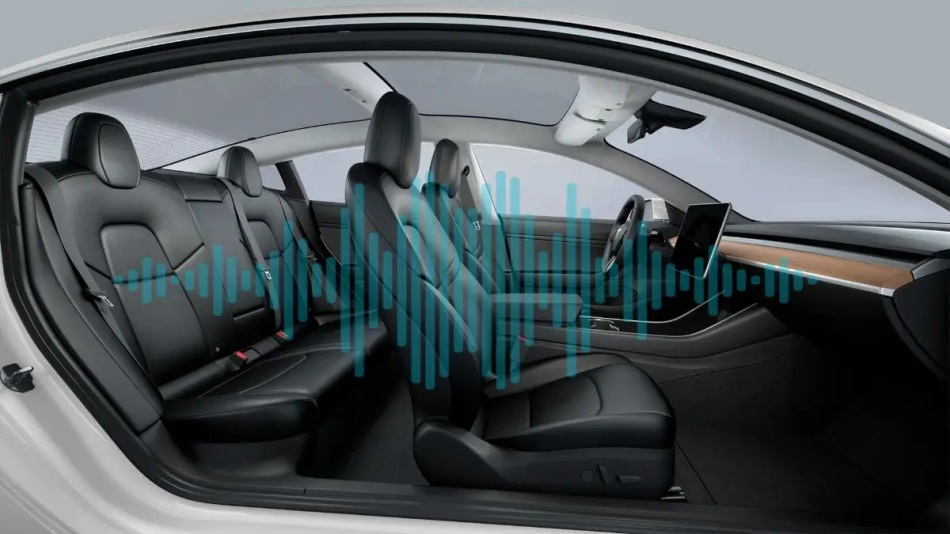 Was ist ein aktives Geräuschreduzierungssystem in einem Auto und wie funktioniert es?