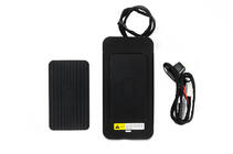 Toyota Land Cruiser 200 2007-2021 Kabelloses Handy-Ladegeraet Set (2007-2015) Foto 4