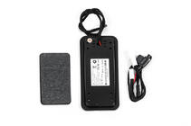 Toyota Land Cruiser 200 2007-2021 Kabelloses Handy-Ladegeraet Set (2007-2015) Foto 7