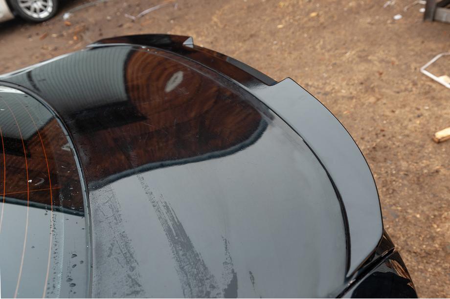 BMW 3 Series E90/E91 2005-2011 Heckspoiler M4-Style (für E90, grundiert zum Lackieren) Foto 3