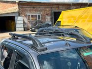 Toyota Hilux 2015- Dachreling Shark mit Querträger Farbe Grau Foto 1