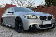 BMW 5 Series F10/F11 2010–2016 Schwellerverkleidungen DPT V-1 (für M-Sport/M5 Schweller, Schwarz Glanz) Foto 1