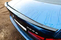 BMW 5er G30/G31 2017–2023 Spoiler M4-Style (Schwarz Glanz) Foto 3