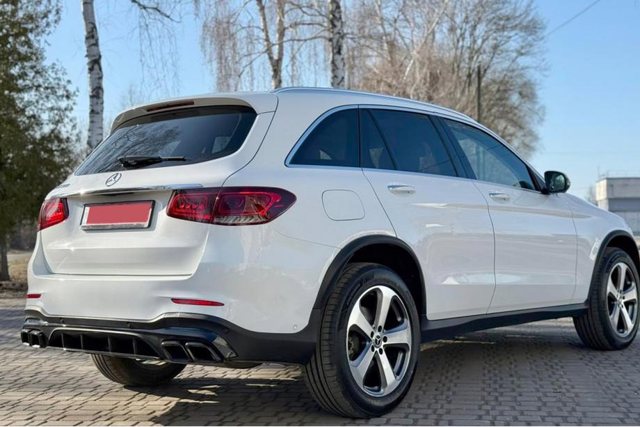 Mercedes GLC X253 2015-2022 Facelift Paket auf GLC63 2022 Foto 4