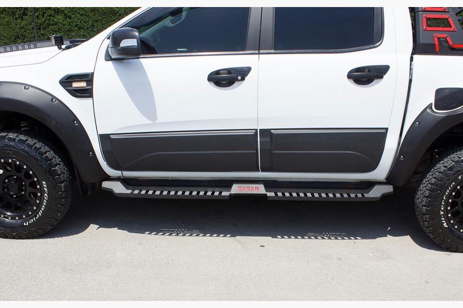 Mitsubishi L200 2015-2024 Trittbretter Dakar V2 ohne LED (2015-2019, 2 Stk, Metall) Foto 4