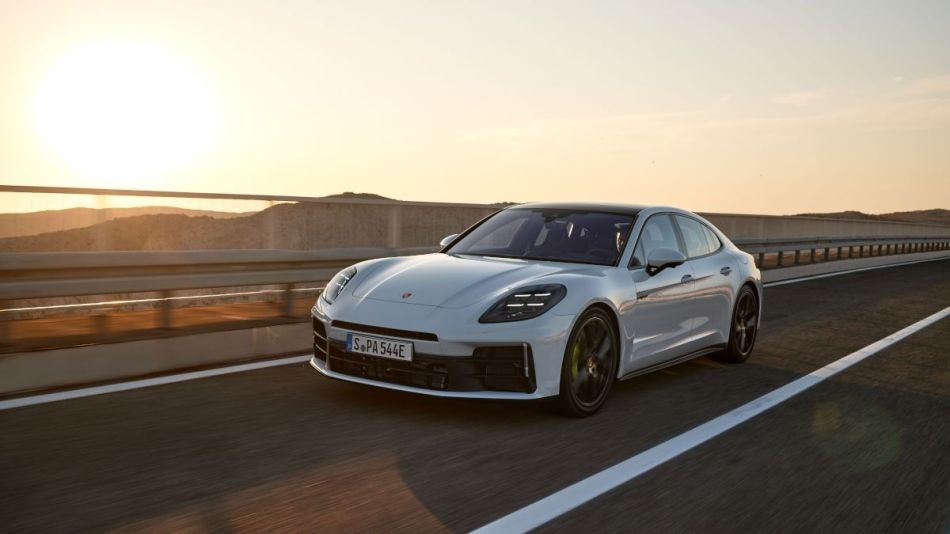 Porsche Panamera 2024: die Evolution eines Sportwagens
