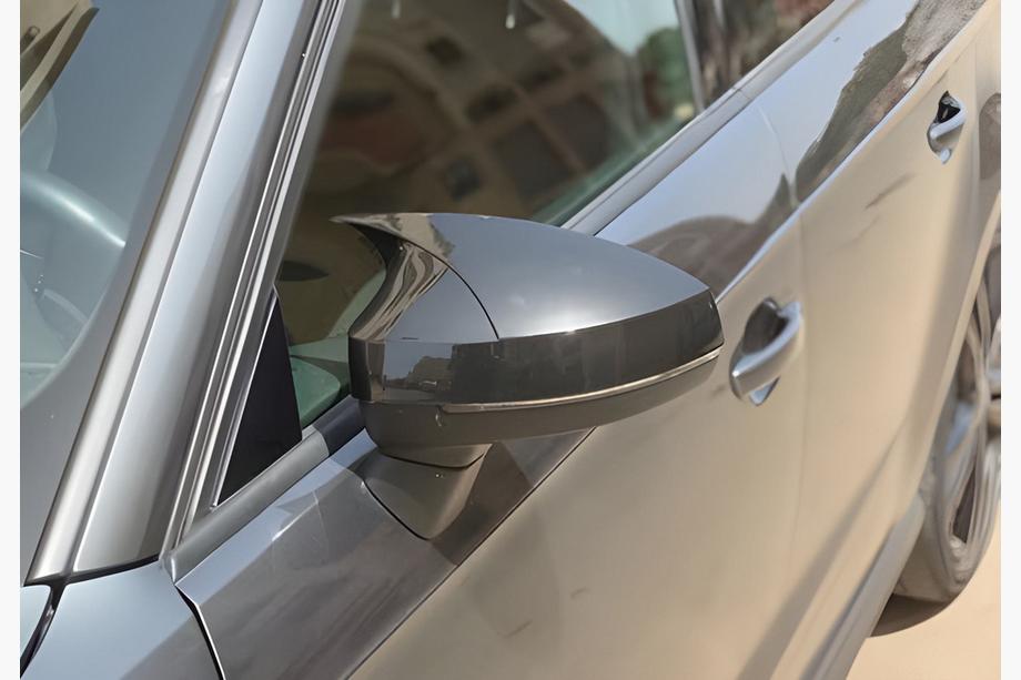 Audi A3 2003-2012 Spiegelabdeckungen RS-Look (2003-2007, 2 Stk) Image