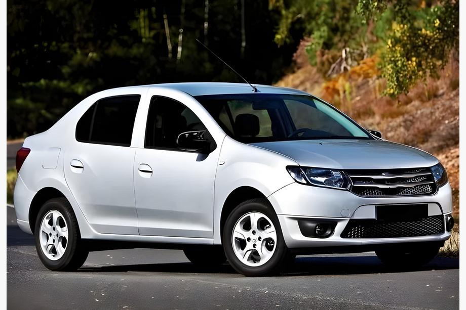 Renault Logan II 2013-2022 Spiegelabdeckungen BMW-Style (2 Stk) Image