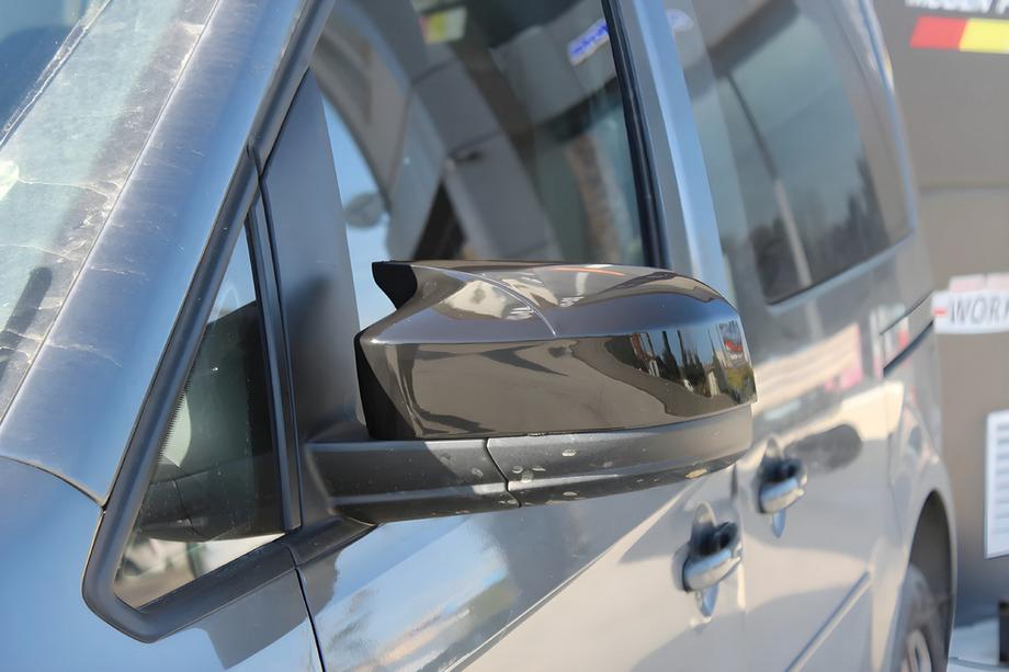 Volkswagen Caddy 2015-2020 Spiegelabdeckungen RLine-Look (2 Stk) Image
