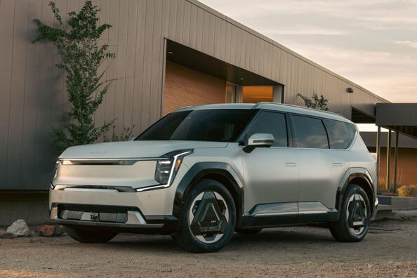 Testbericht zum neuen Elektro-Crossover Kia EV9