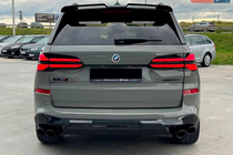 BMW X5 E70 2007-2013 Facelift Paket auf X5M F95 2024 Foto 25