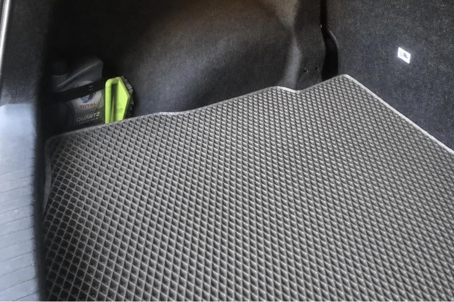 Nissan Qashqai 2007-2010 Kofferraummatte EVA Grau Foto 2