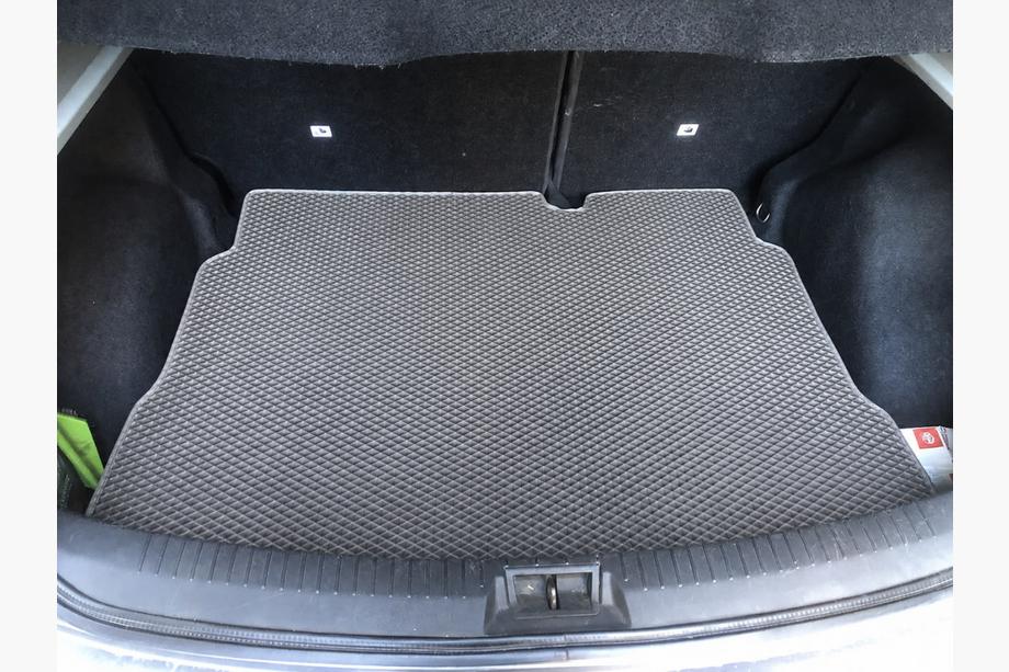 Nissan Qashqai 2007-2010 Kofferraummatte EVA Grau Foto 1