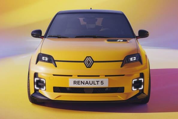 Testbericht zum Kleinwagen-Elektroauto Renault 5 E-Tech 2024