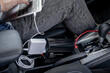 Wie bekomme ich 220 Volt in ein Auto? Foto 1