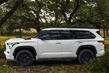 Testbericht zum Toyota Sequoia 2022: die dritte Generation des SUV Foto 4