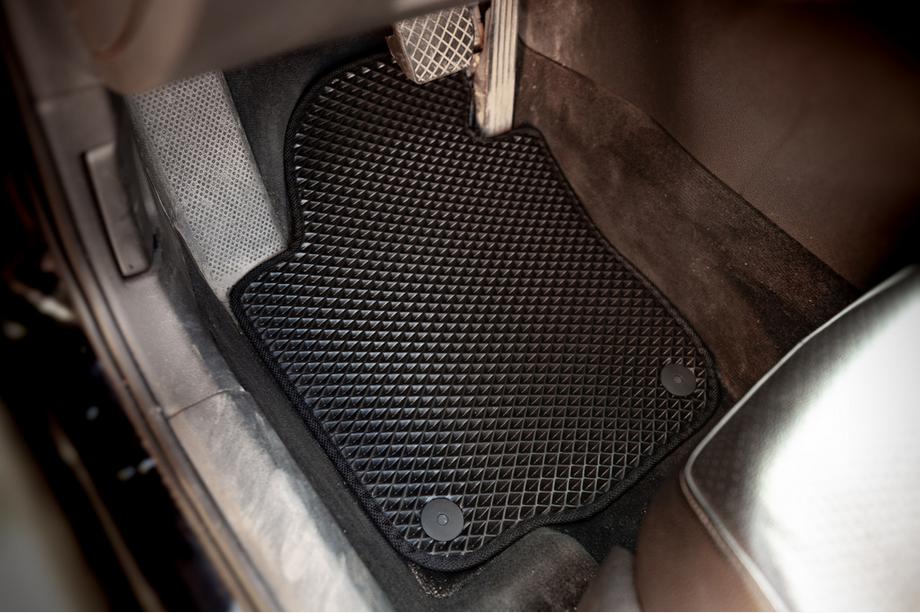 Volkswagen Passat B7 2012-2015 EVA Fußmatten (USA, schwarz) Image