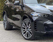 BMW X5 G05 2019–2026 Facelift Kit auf X5 M60i Foto 7
